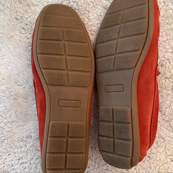 NORDSTROM RACK SANDRINO SOFT ITALIAN SUEDE CREATES A MOC LOAFER - Picture 5 of 6